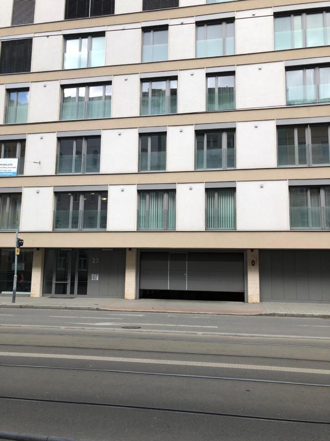 Brno City Center Apartment With Parking And A Big Terrace Exterior foto